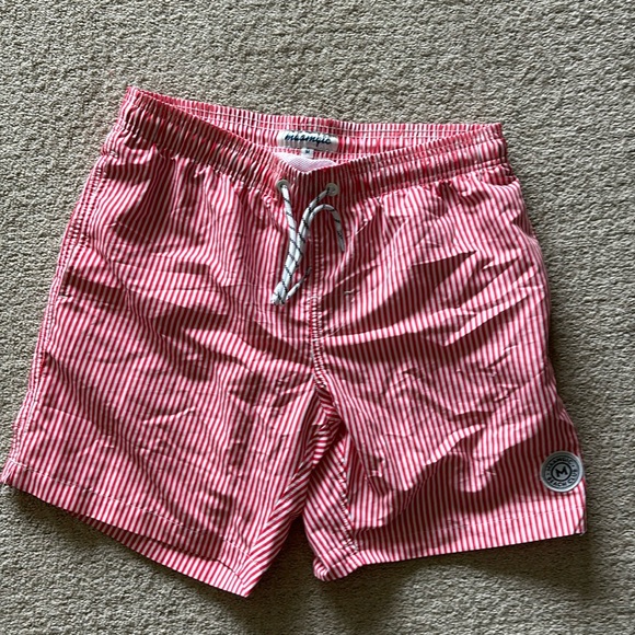 NWOT Men’s Swim trunks Medium - Picture 3 of 5